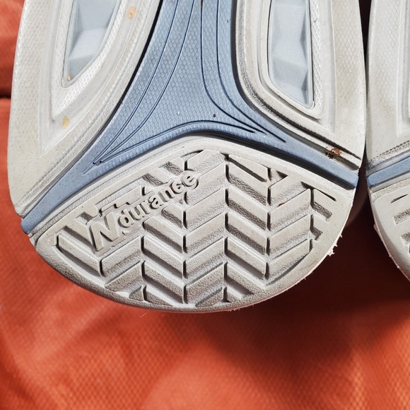 New Balance Women's 928 V3 Lace-up Walking Shoe Size 9 White - Picture 14 of 16